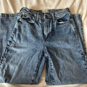 Universal Thread Light Blue Denim Jeans